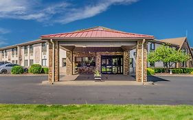 Comfort Inn & Suites West Springfield